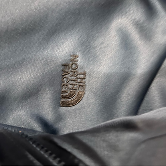 Men’s North Face winter jacket with fleece zip in or out liner jacket. - Picture 4 of 6